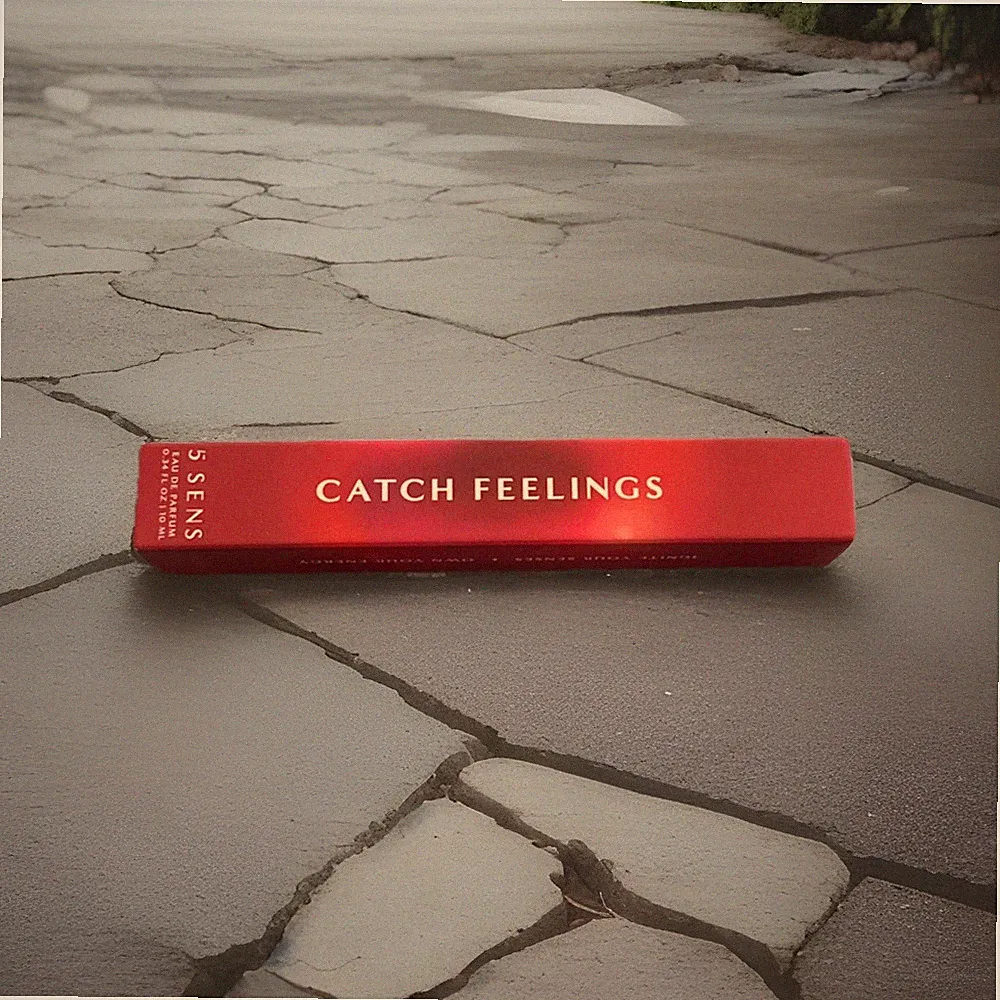 5 SENS Catch Feelings Eau de Parfum Perfume Travel Spray 0.34 oz / 10 ml NIB